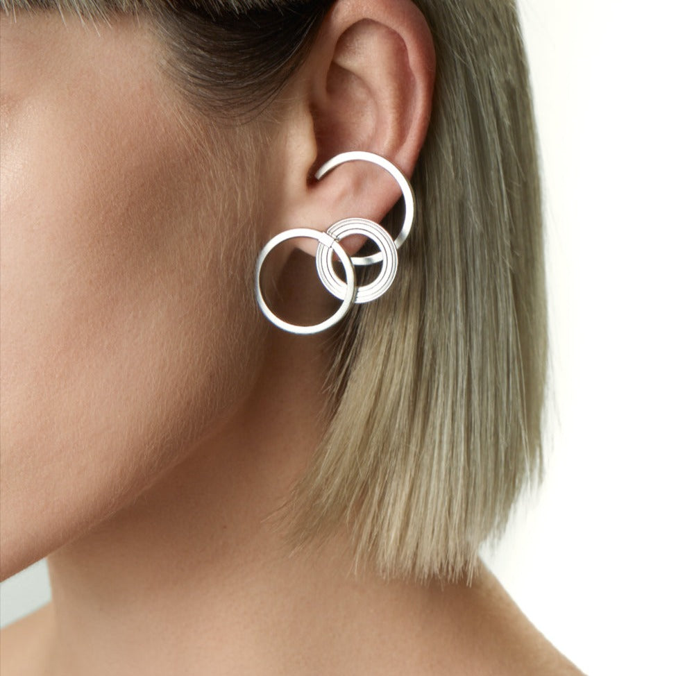ORBIT c-line set earring