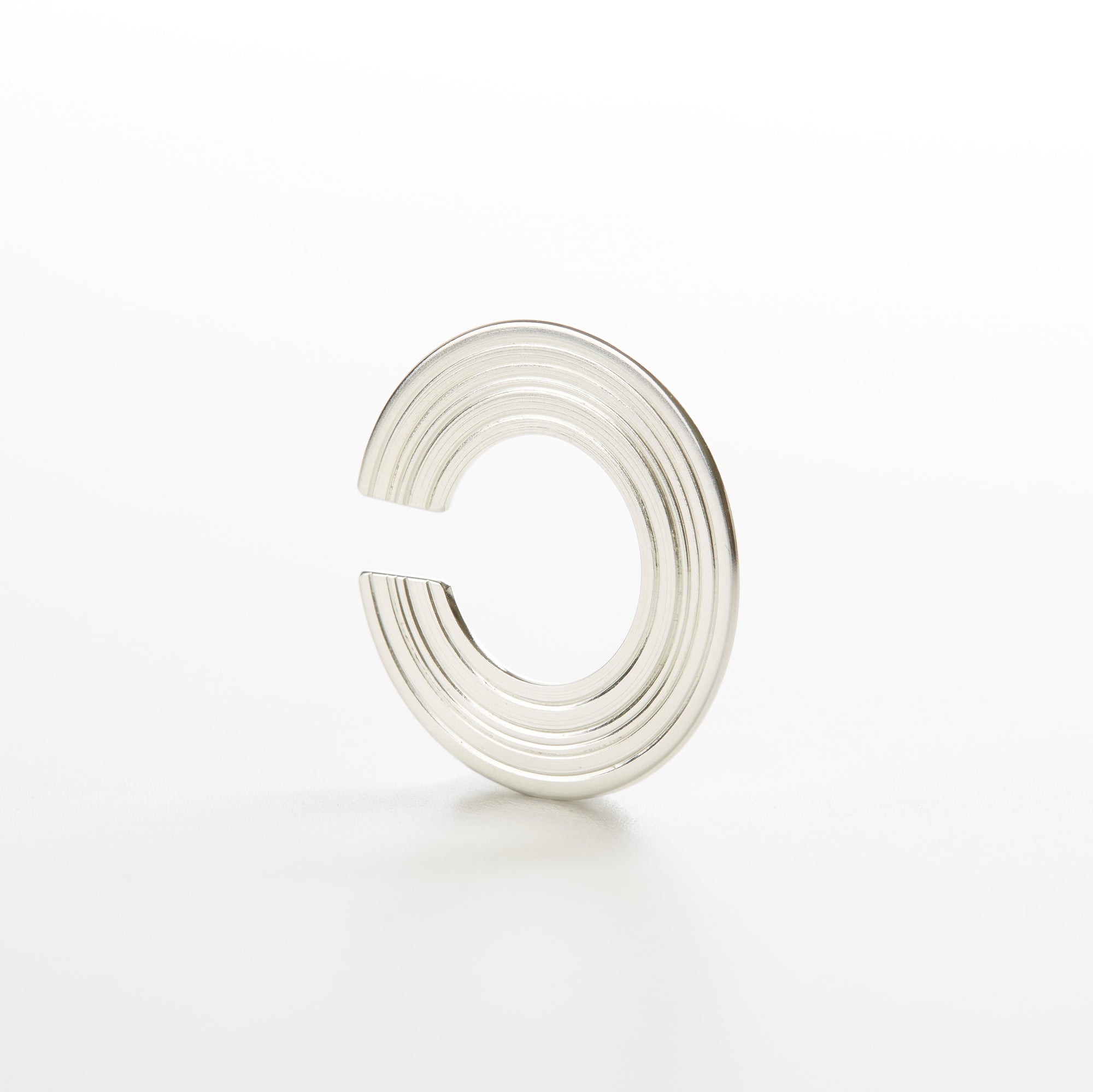 ORBIT ear lobe cuff