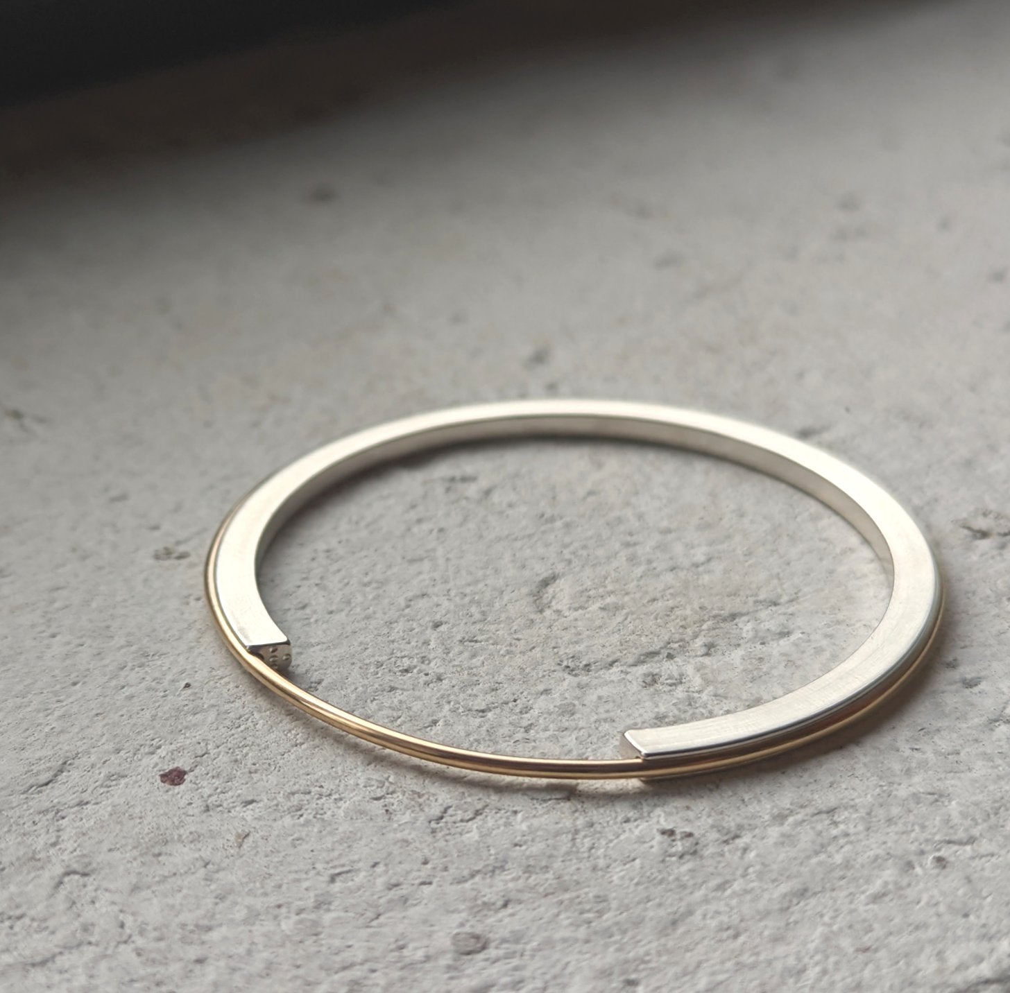 CO-hoop bracelet