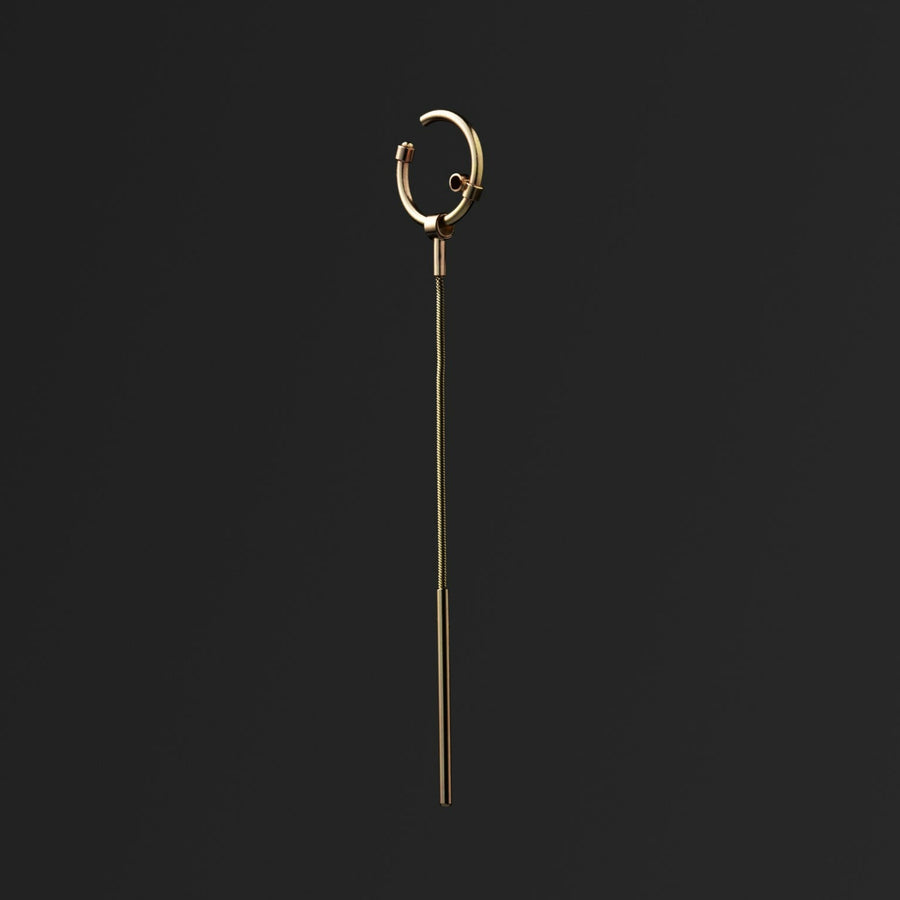 Ari earrings set in gold