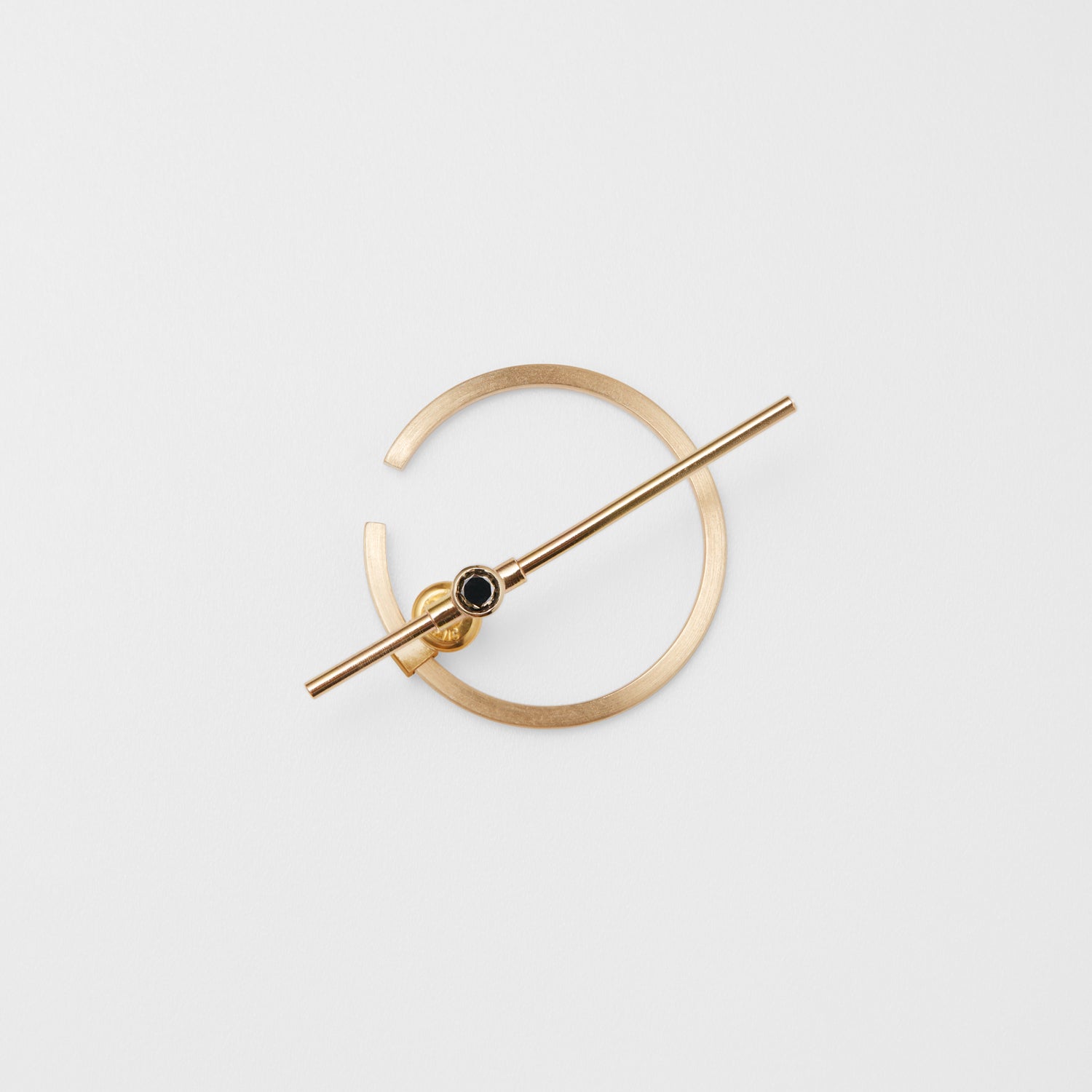 contemporary gold earring jewellery 