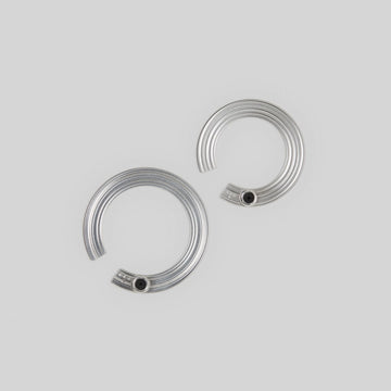 C line  ORBIT back cuff closure