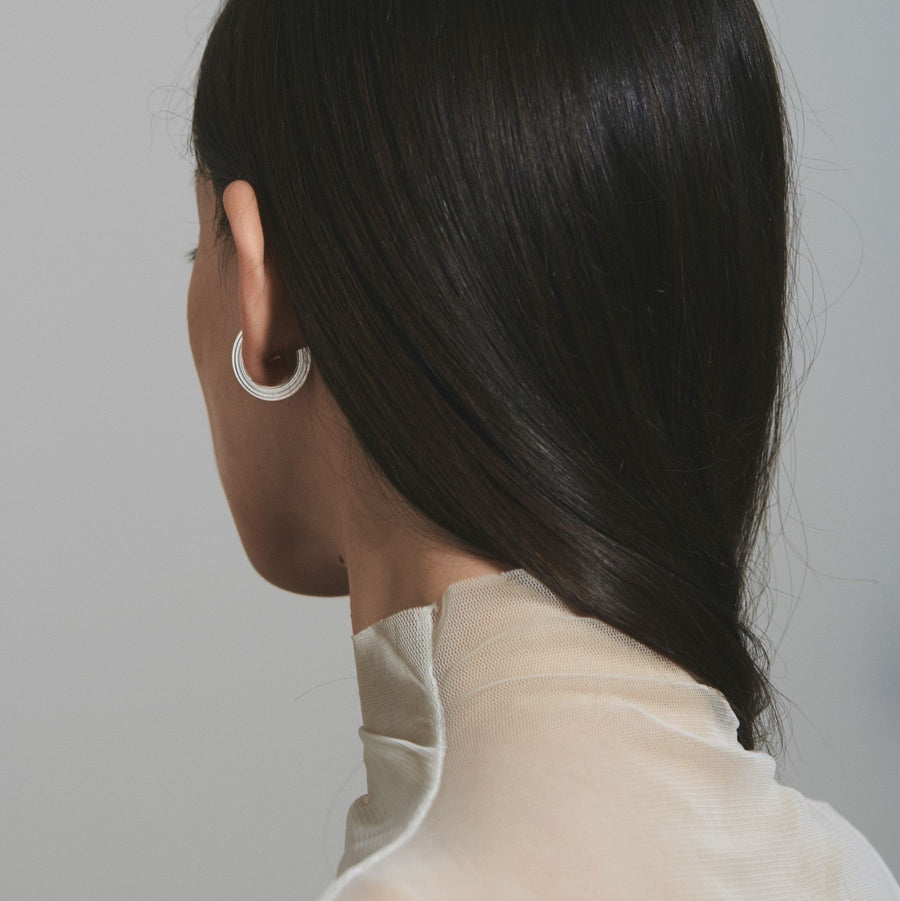 Orbit - lobe earrings (small radius)