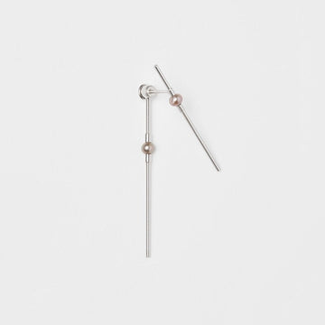 Pearline double sided earring